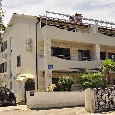 Apartment Lucija-klara *