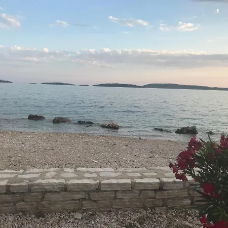 Lucija-klara Apartament Brodarica (Sibenik-Knin)
